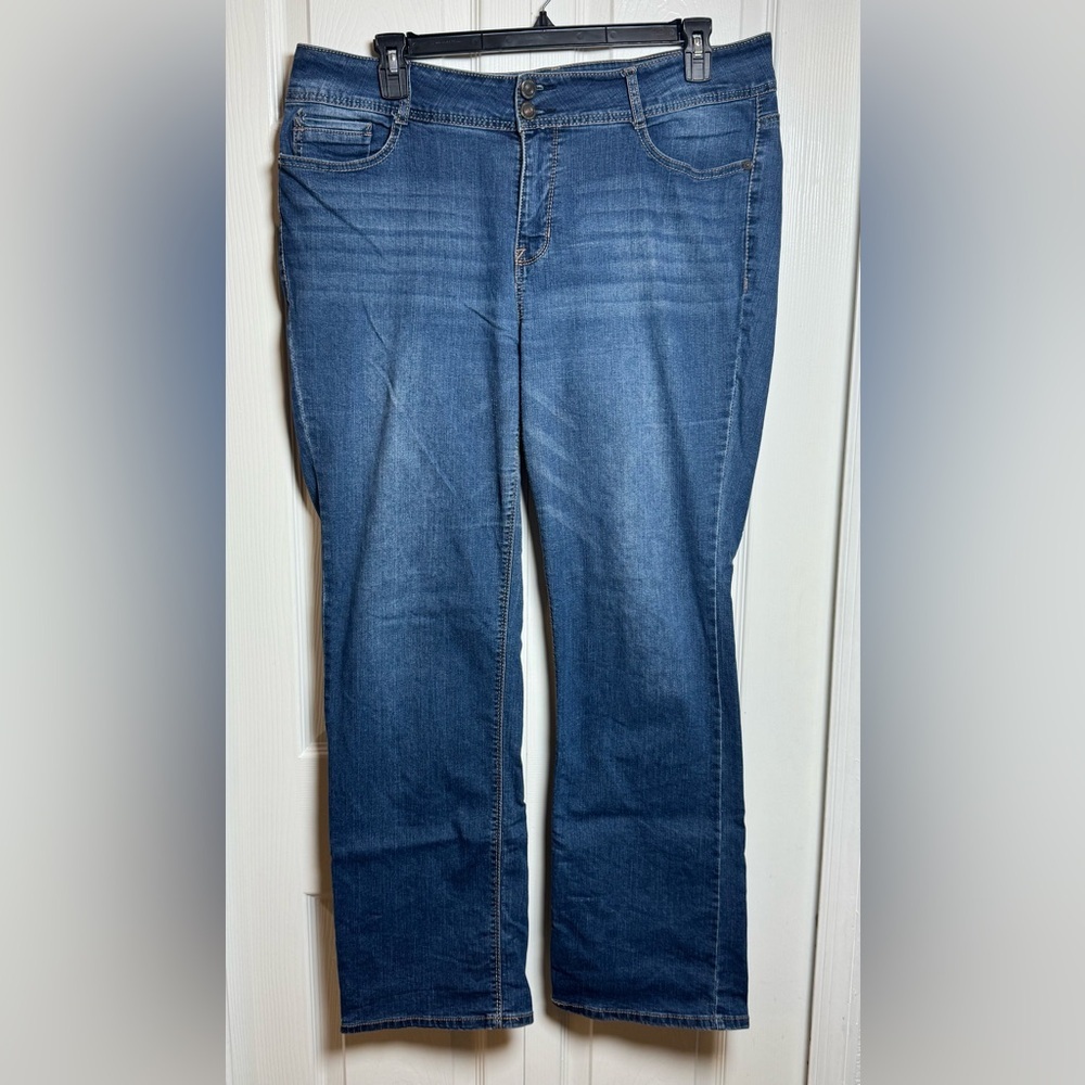 Wallflower Women's Blue Jeans